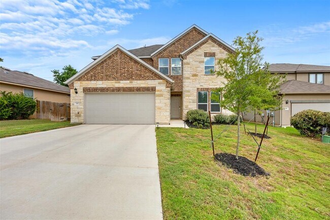 Building Photo - 301 Quarry Rock Cove