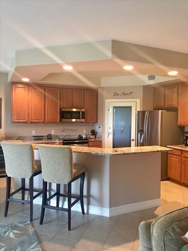 Building Photo - Rialto