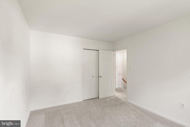 Building Photo - 8902 Huxley Ct