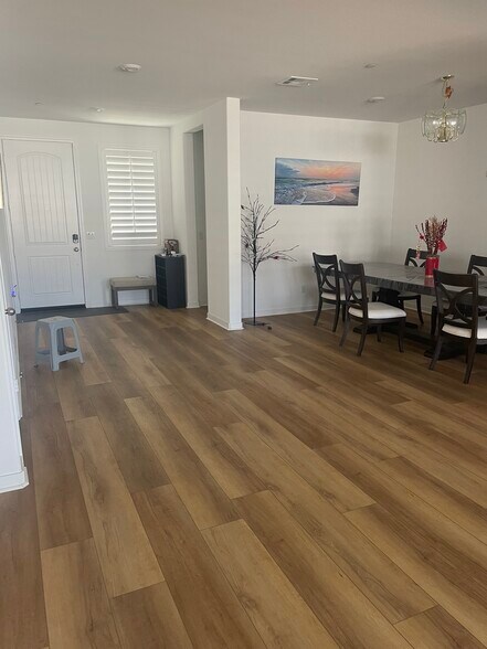 Building Photo - 30784 Singletree