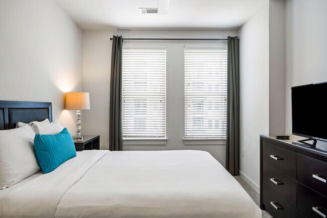 Building Photo - 1273 Williams St NW