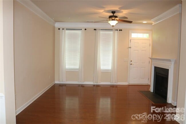 Building Photo - 9806 Longstone Ln
