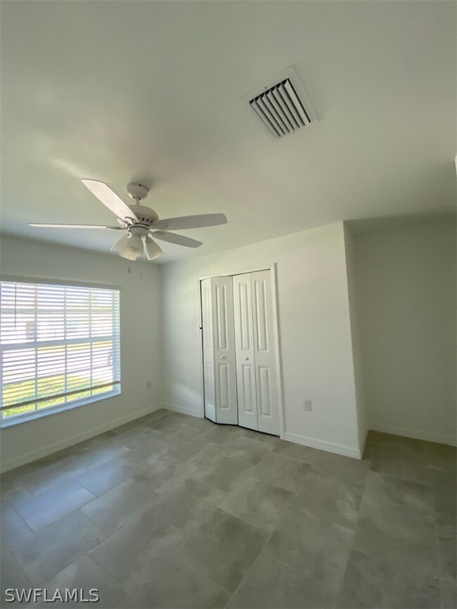 Building Photo - 3868 Treasure Oak Wy