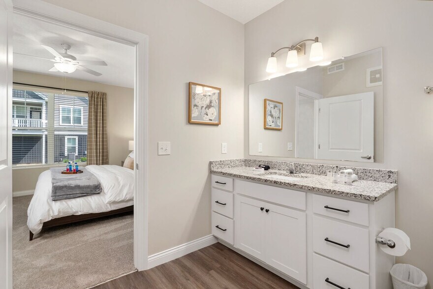 Building Photo - 3636 Ideal Wy
