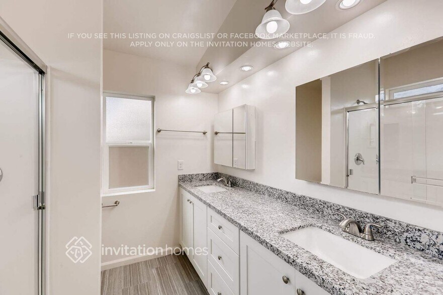 Building Photo - 4057 W Cielo Grande