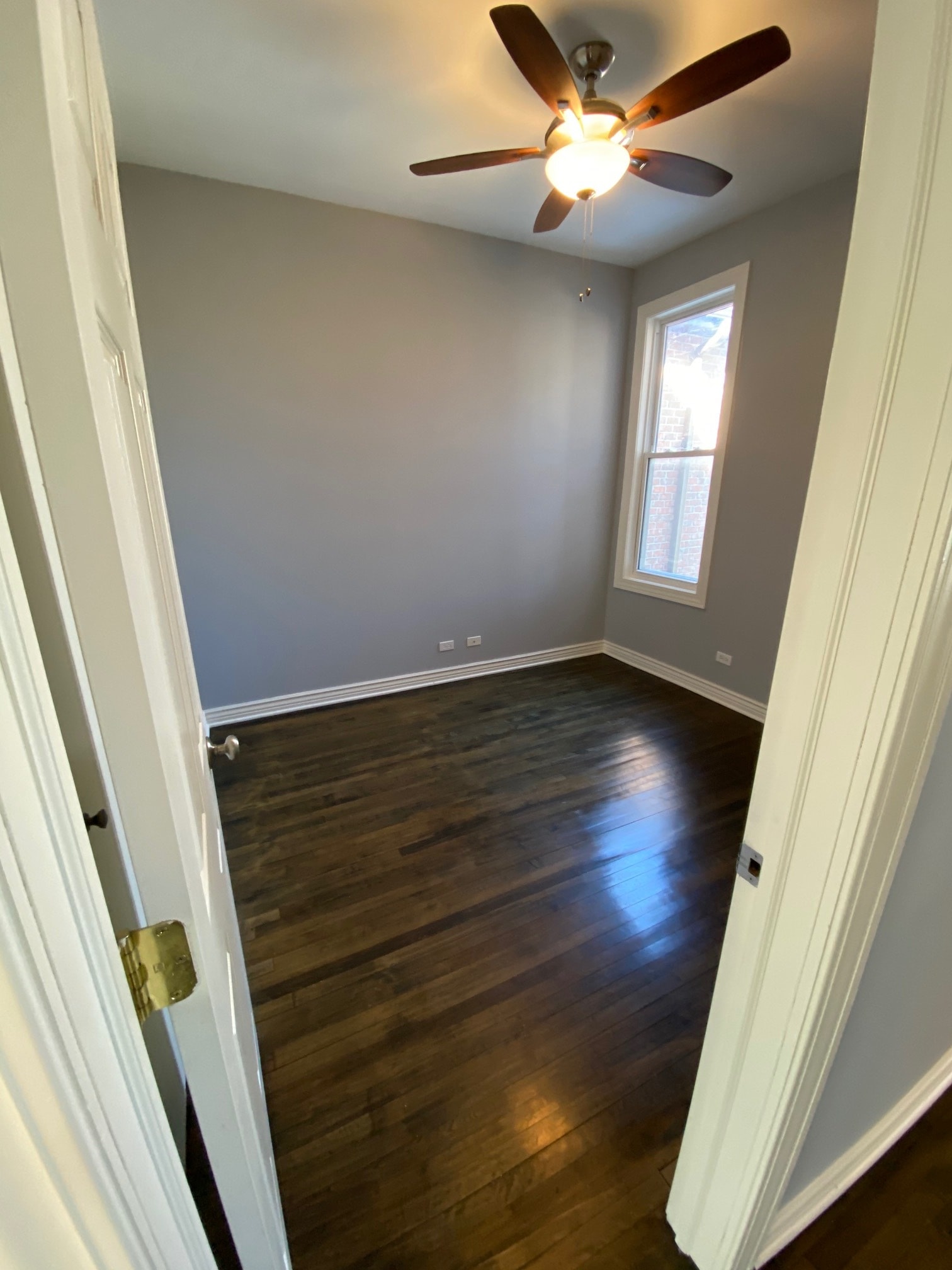 Building Photo - 1646 W Olive Ave