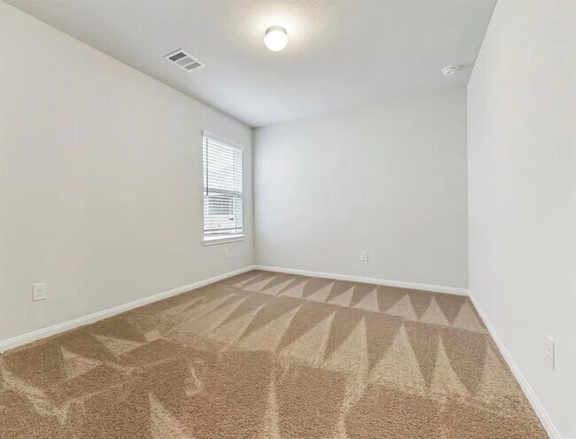 Building Photo - 5411 James Michael Dr