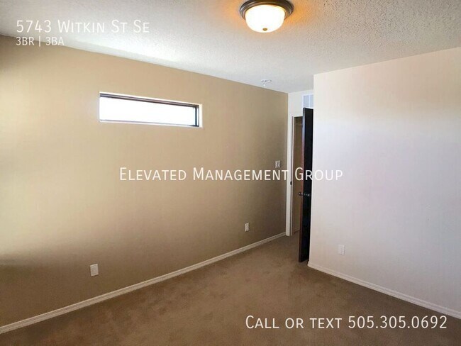 Building Photo - 5743 Witkin St SE