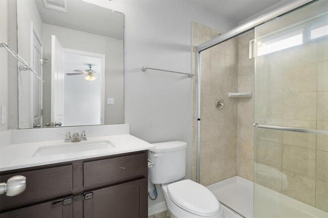 Building Photo - 207 Wainscot Oak Wy