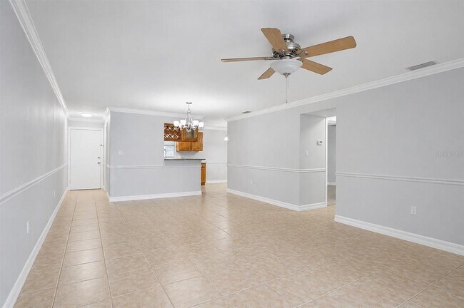 Building Photo - 3350 S Osprey Ave
