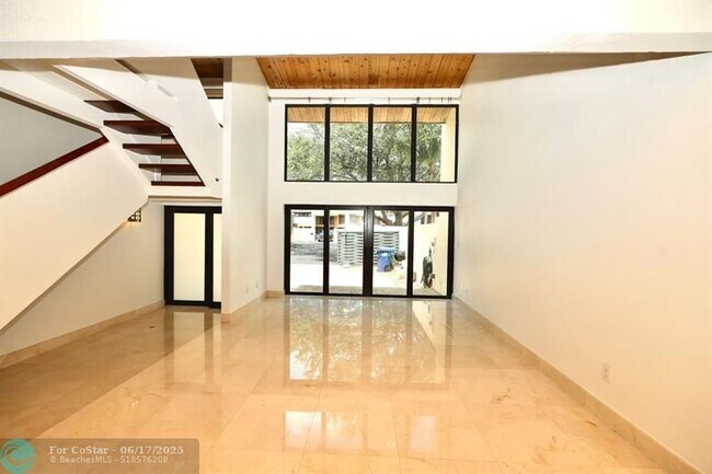 Building Photo - 7760 SW 103rd Pl