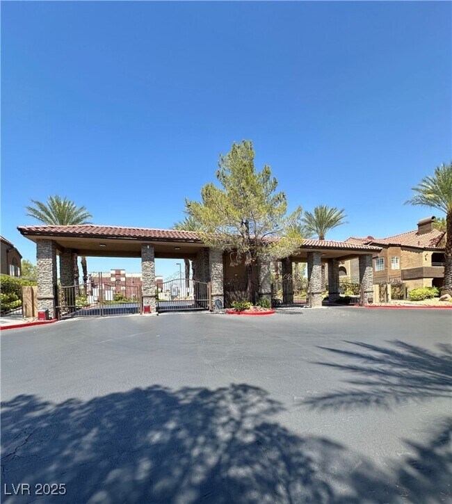 Building Photo - 2200 S Fort Apache Rd