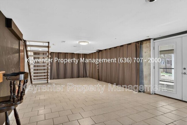 Building Photo - 1476 Shadow Wood Dr