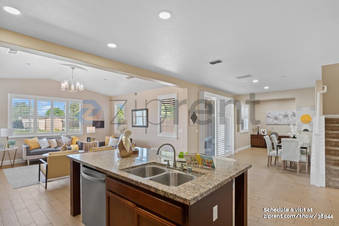 Building Photo - 3967 Aplicella Ct