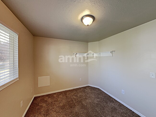 Building Photo - 2056 N 850 W