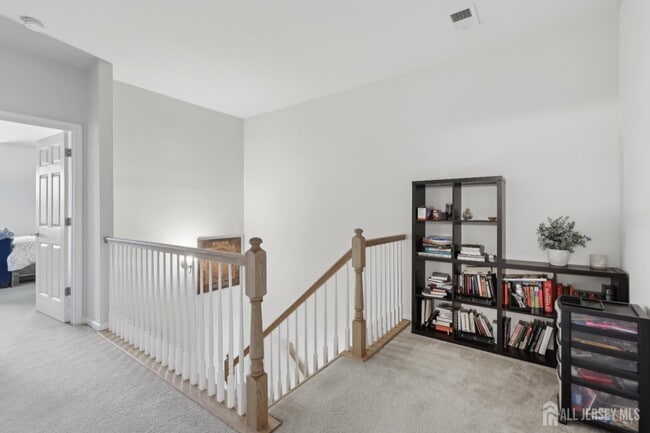 Building Photo - 1525 Hudson Cir