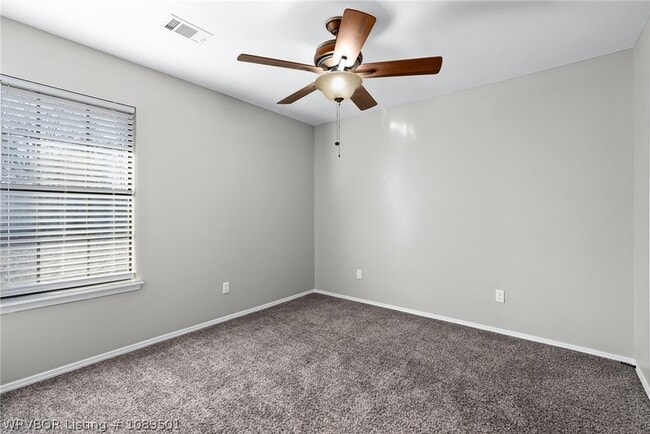 Building Photo - 8808 Skypark Dr