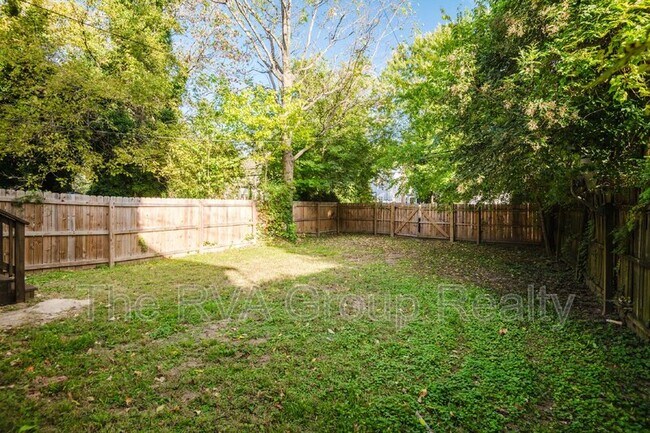 Building Photo - 2909 2nd Ave