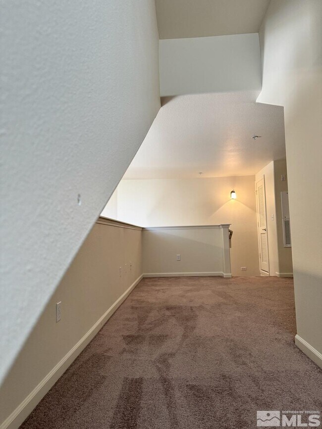 Building Photo - 1325 S Meadows Pkwy