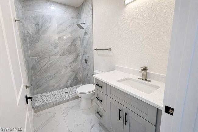 Building Photo - 2421 Milton Ave S