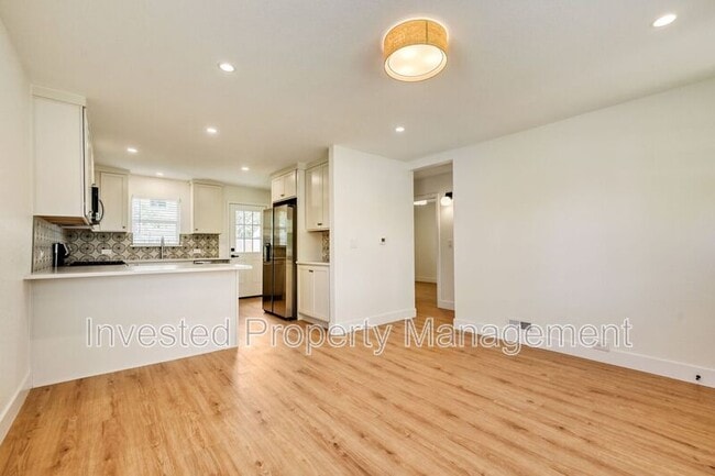 Building Photo - 3641 Josephine St