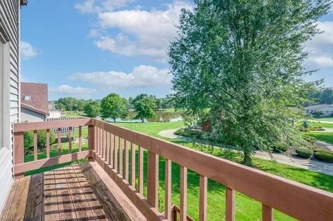 Building Photo - 551 Shadydale Dr