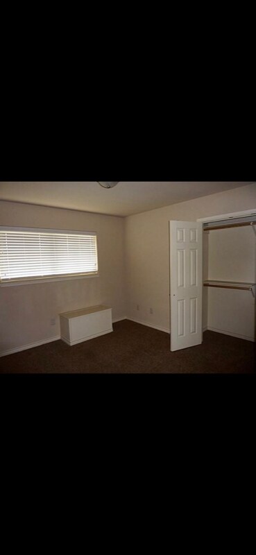Building Photo - 4004 Carrera Ln
