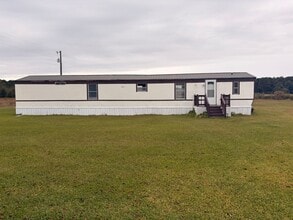 Building Photo - 1083 Pasture Branch Rd