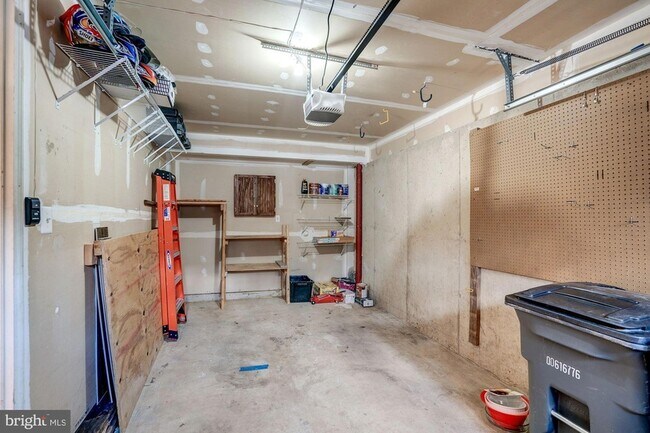 Building Photo - 20399 Volley Terrace