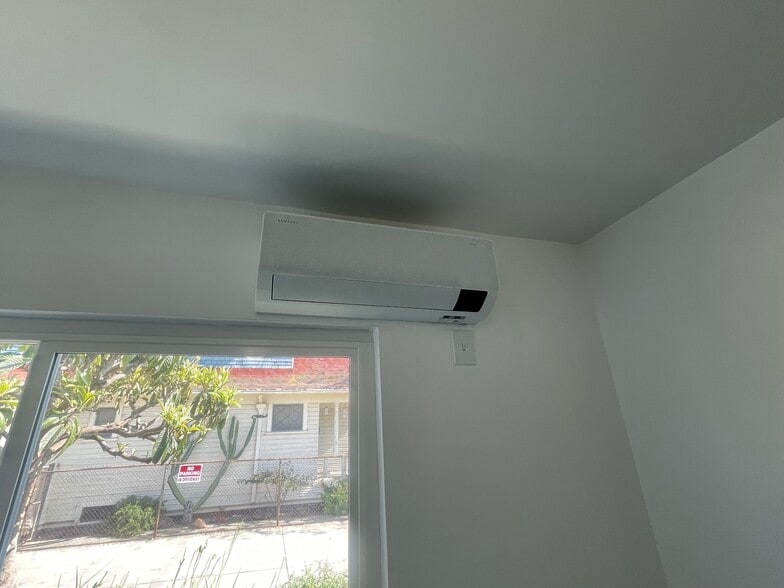 Split unit in Bedroom - 1924 Workman St