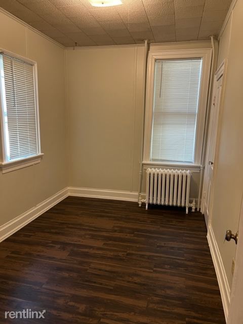 Building Photo - 3 br, 1 bath Triplex - 1104 N 5th St