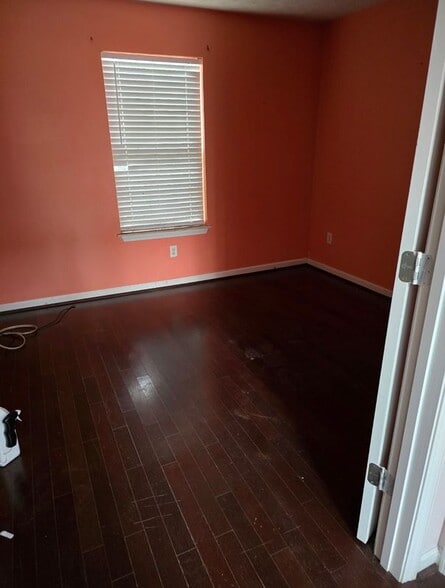 Building Photo - 1358 Cascade View Dr SW