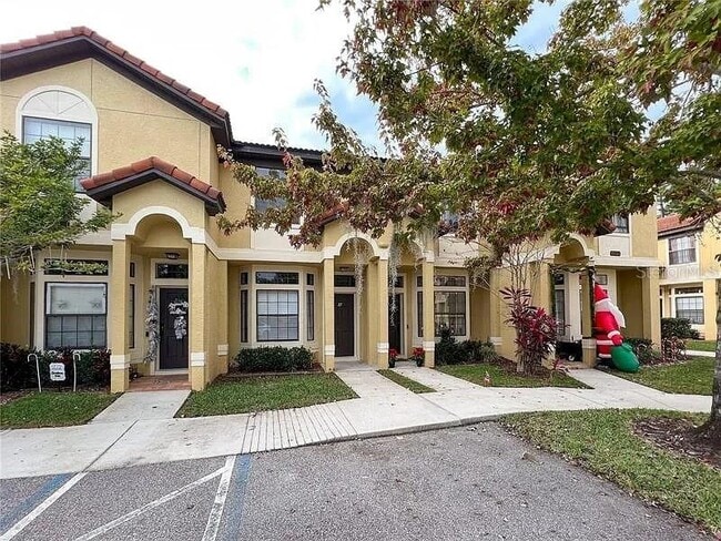 Building Photo - 6001 Scotchwood Glen