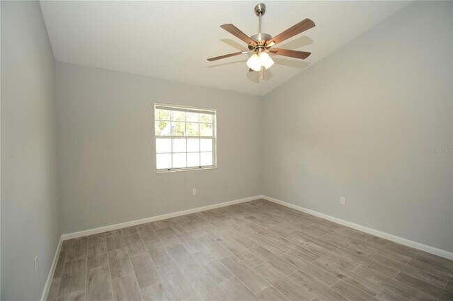 Building Photo - 107 Brunswick Ln