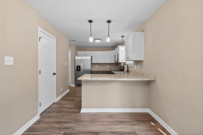 Building Photo - 3 Bedroom Home for Rent!