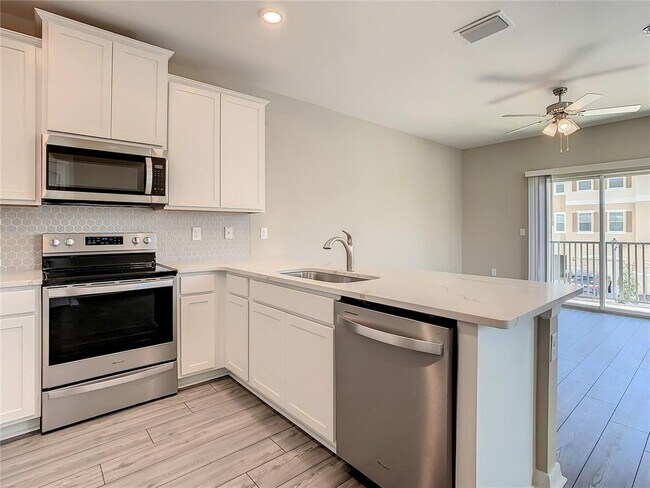 Building Photo - 5513 Wahoo Ct