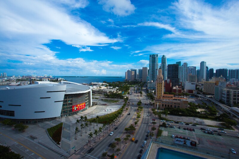 Primary Photo - 888 Biscayne Blvd