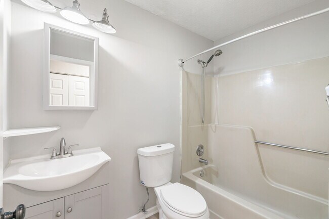 Building Photo - 5712 Walden Woods Ct NW