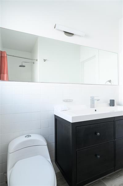 Building Photo - 1020 N Victoria Park Rd