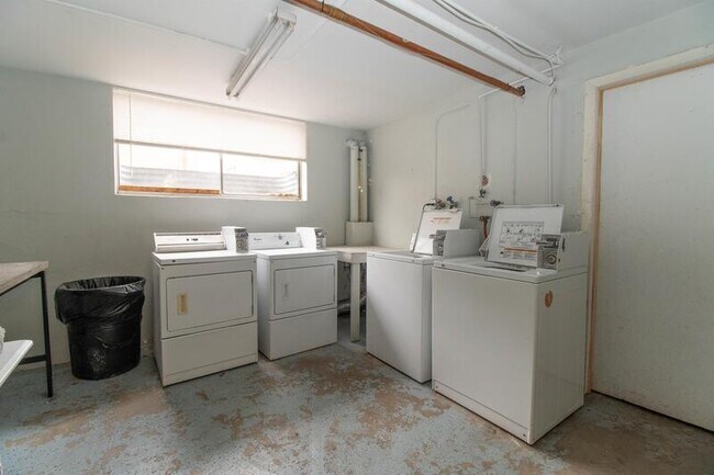 Building Photo - 5944 S Datura St