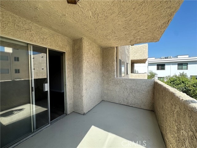 Building Photo - 2386 E Del Mar Blvd