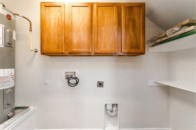 Building Photo - 1217 Village Garden Dr