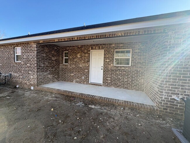 Building Photo - 1806 Teston Ln