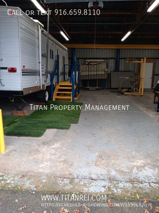 Building Photo - Loomis One Bedroom Trailer For Lease by Ti...