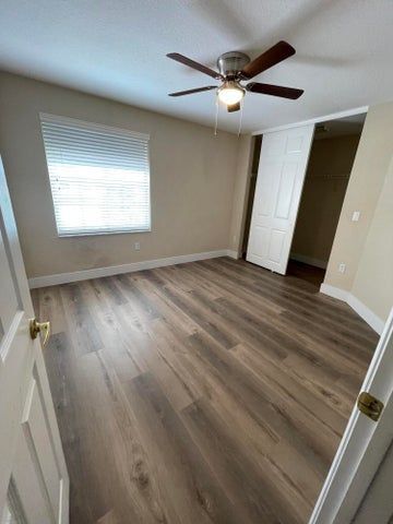 Building Photo - 9074 Dupont Pl