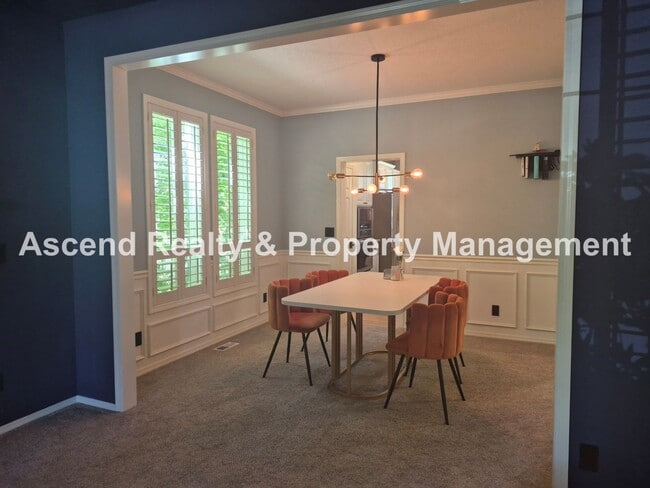 Building Photo - Outstanding 4bed+Office Bethany Area 2 Level Home Updated Throughout Available 6/22 or Sooner