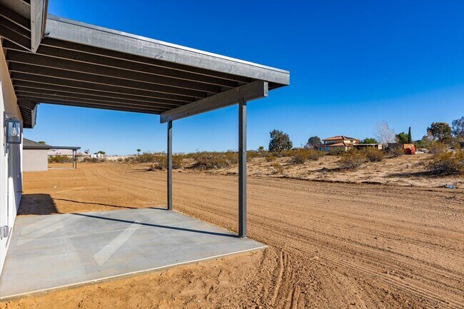 Building Photo - 10094 Joshua Blvd