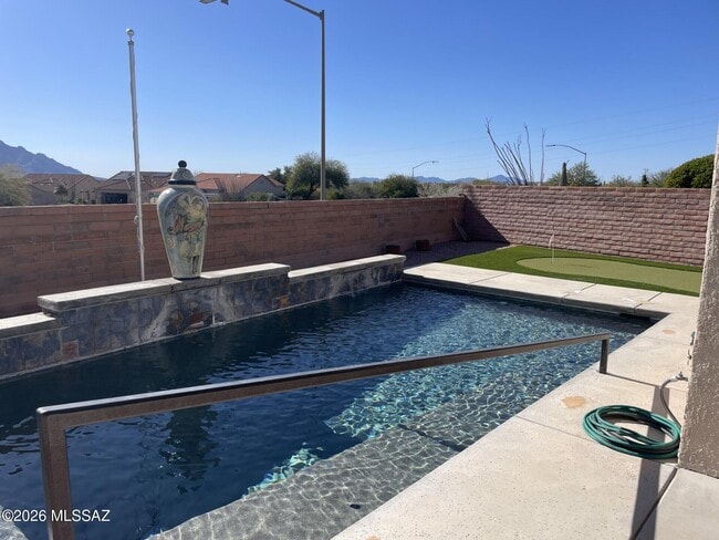Building Photo - 14256 N Greenspun Pl