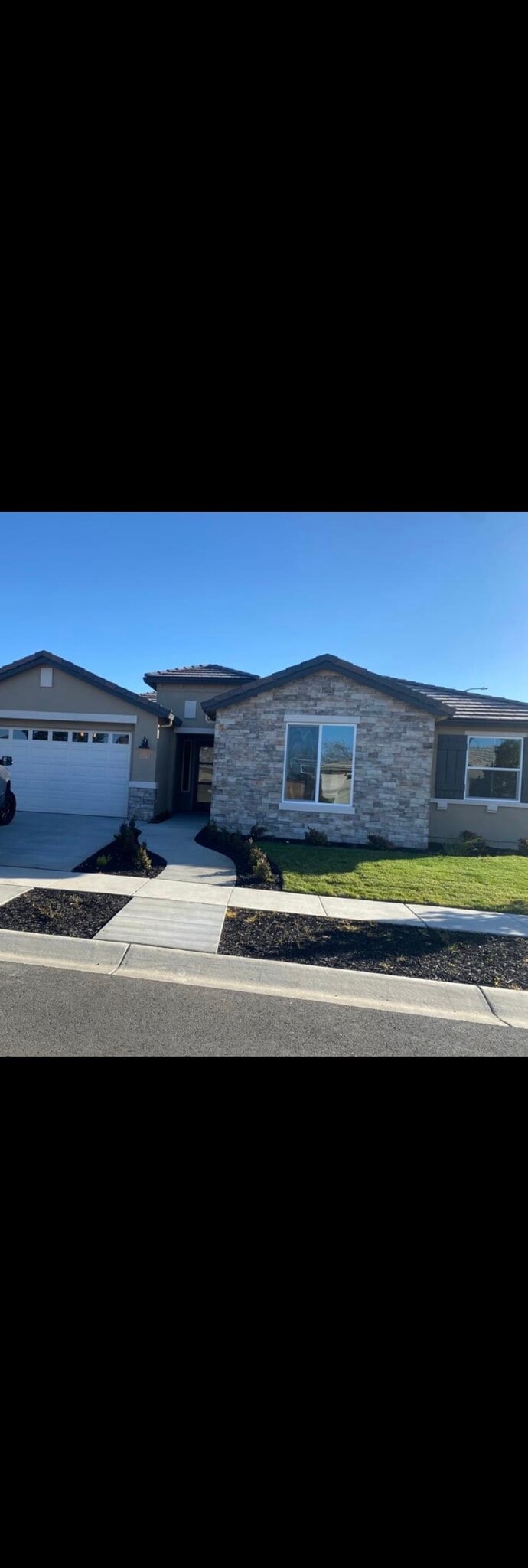 Building Photo - 2241 Mia Loop