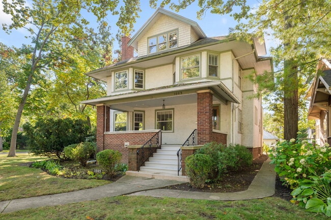 Building Photo - 1005 Ashland Ave